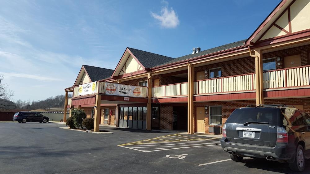 Econo Lodge Glade Springs I-81 Bagian luar foto